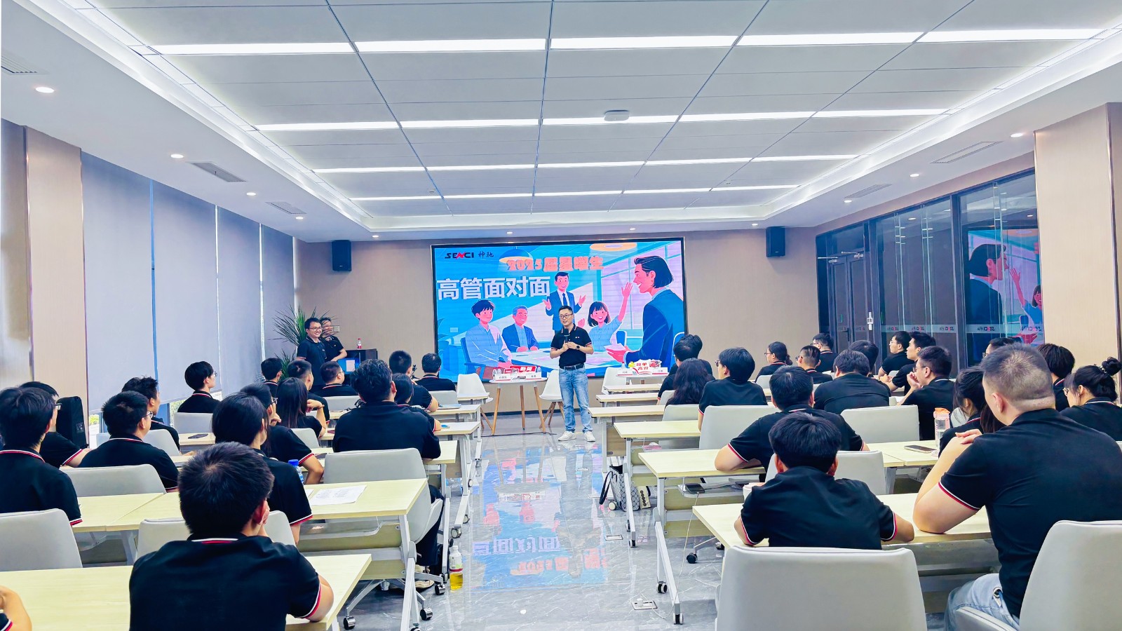 1758617638130976.jpg 1758617638130976.jpg